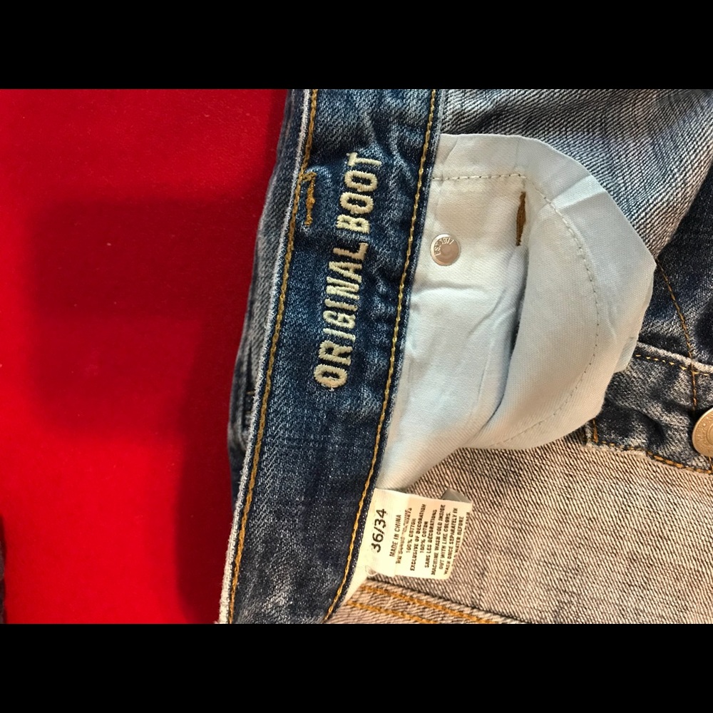 Men's distressed jeans 36x34